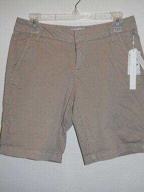 Caslon Women's Khaki Bermuda Dress Short Tan Size 2 NWT